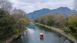 黟县美溪乡：春日黄姑河 水墨入画来